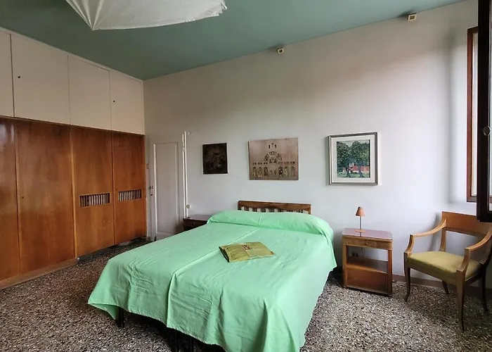 Casa Calle Renier